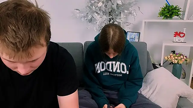 _Olli__Stiw_ live sex cam