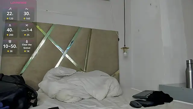 PiperrCry live sex cam