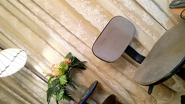 PrettyStranger live sex cam