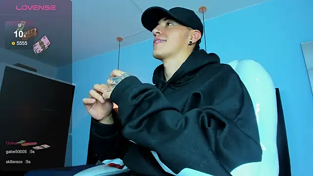 Lobo_17_ live sex cam