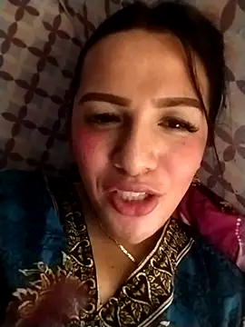 Yourbabyshane live sex cam