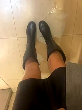 yimisun01 live sex cam