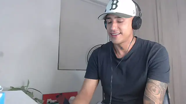 felipelopezz23 live sex cam