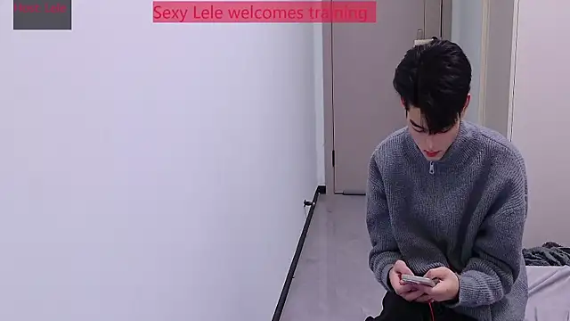 sexyboy-lele live sex cam