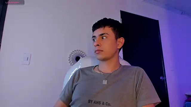 Nyko_ds live sex cam