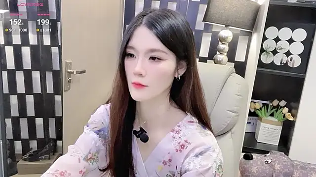 Yueyue-MM live sex cam