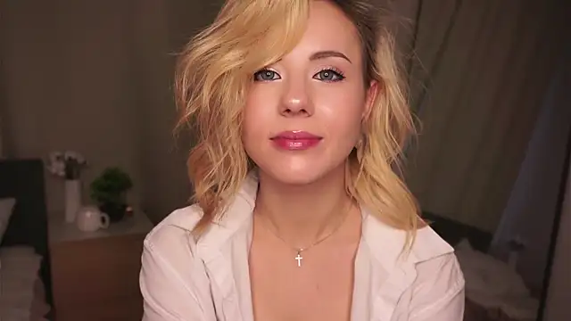 LisaMater live sex cam