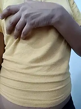 Ruhi_07 live sex cam