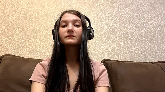 AurorAurora live sex cam