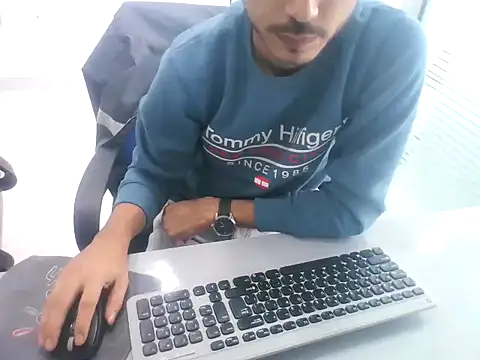 rahulkajuuu0909 live sex cam