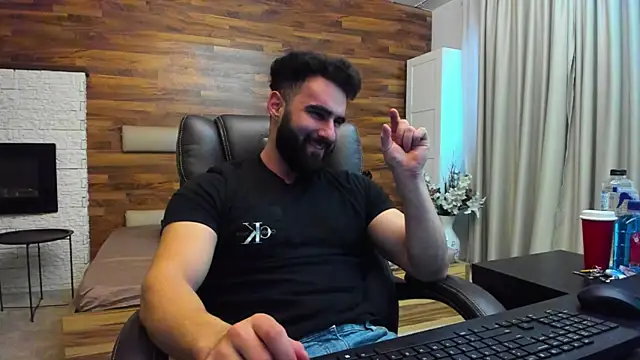 MicahLane live sex cam