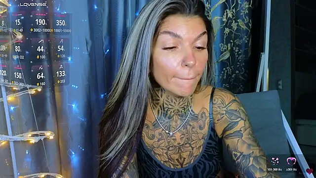 tattooedBabyy live sex cam