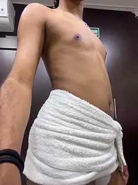 Maxim-Walker live sex cam