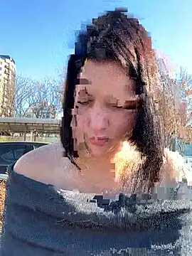 KikiWatson live sex cam