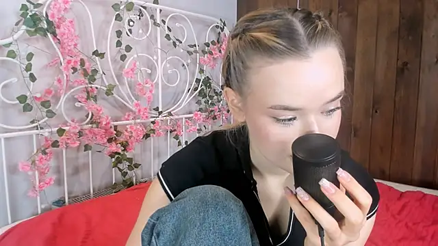 KristleKirst live sex cam