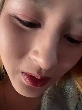 yuki_june live sex cam