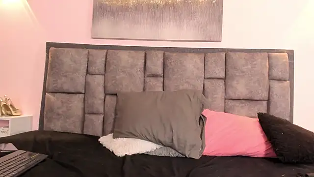 AdelaLust live sex cam