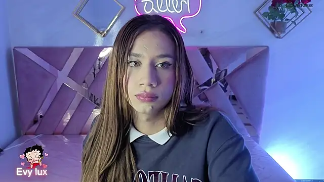 Evy_Luxx_v live sex cam