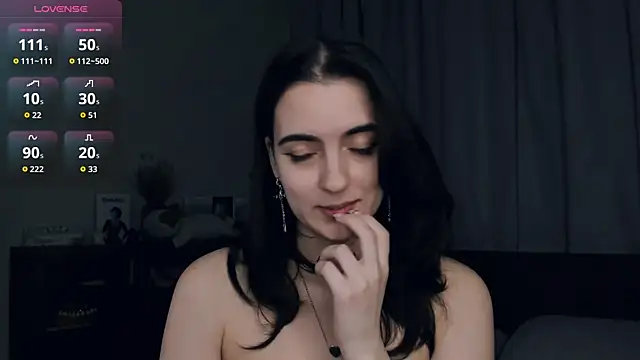 DracosMoon live sex cam