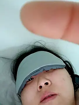 hello098712 live sex cam