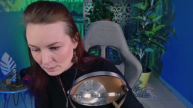 VandaRossi live sex cam