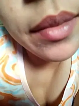 Anki-doll live sex cam