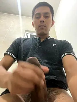 Antoni0620 live sex cam