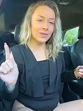 petrouchkaaa_ live sex cam