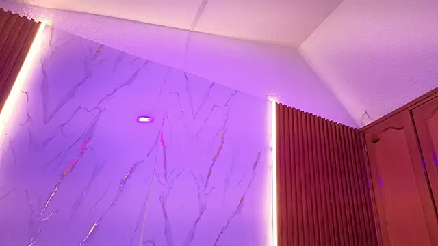 bria_logan live sex cam