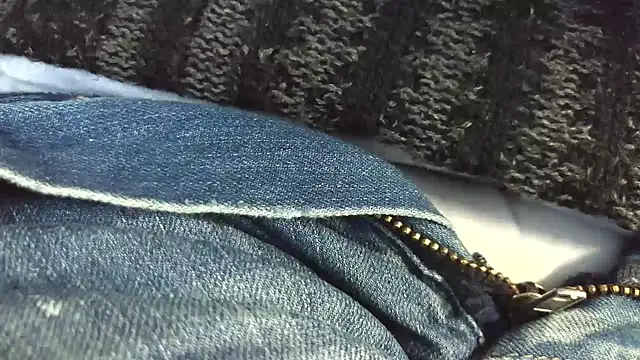 hairyandtiny live sex cam