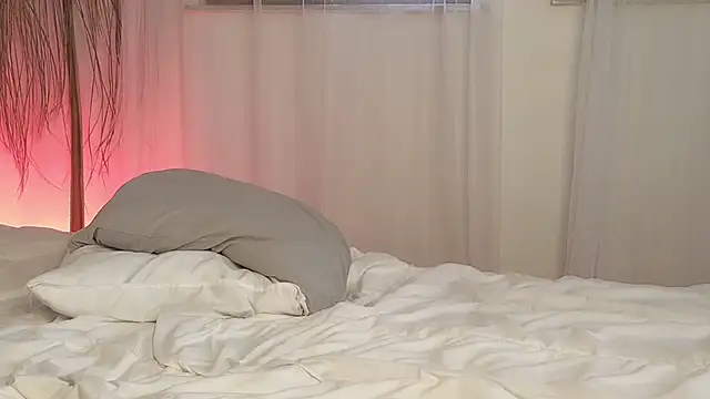 Polynessia live sex cam