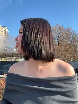 KikiWatson live sex cam