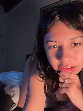 lynn9000 live sex cam