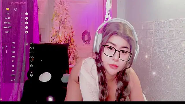 Nina_2025 live sex cam