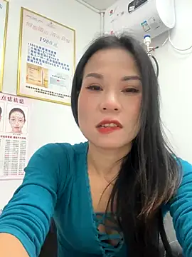 Baby-mmm live sex cam