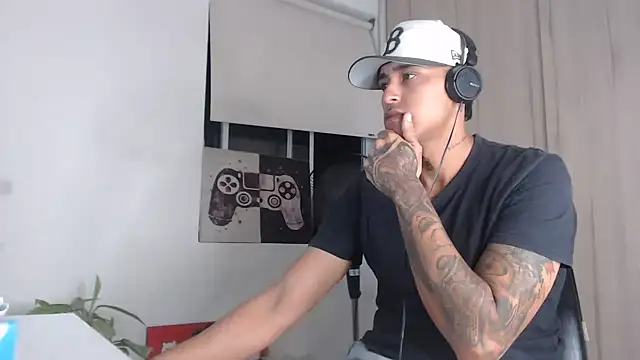 felipelopezz23 live sex cam