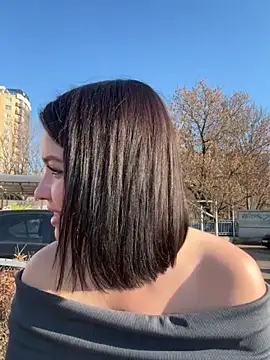 KikiWatson live sex cam