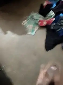 RAYI_Queen_4 live sex cam