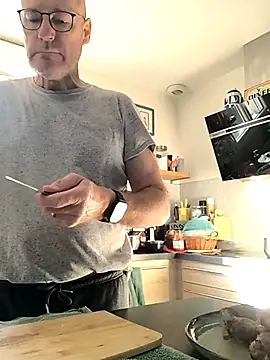 bogland33 live sex cam