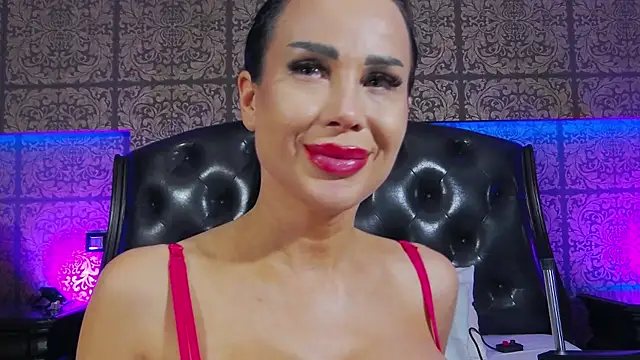 KendraMaxx live sex cam