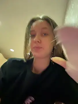 ElliRose live sex cam