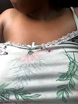 SEXYBOOBS21D live sex cam