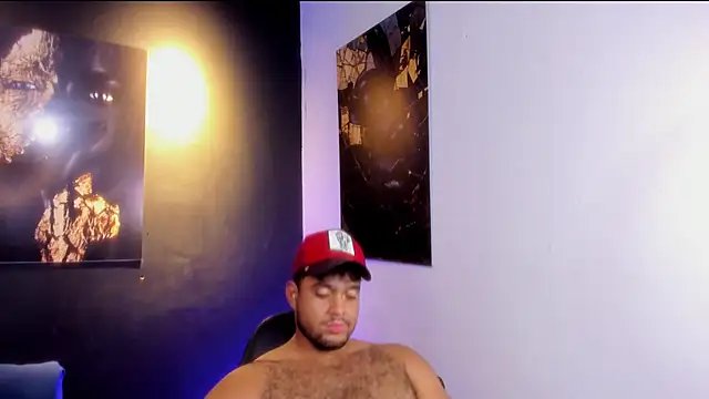 Big_furry_bear13 live sex cam