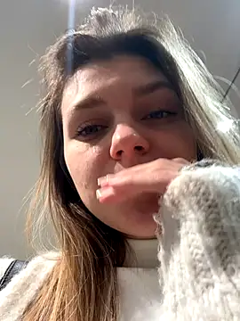 ValenciaShock live sex cam