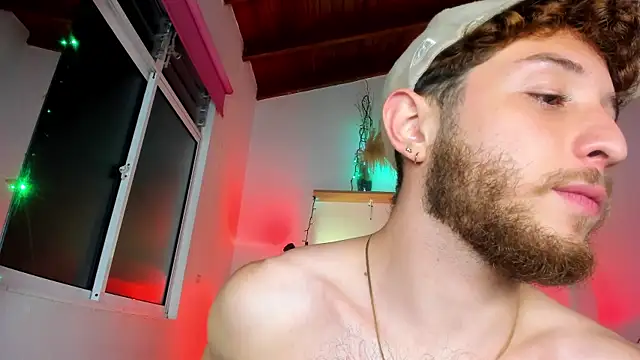 Juan_Castano live sex cam