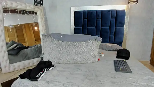 Levy_Steve live sex cam