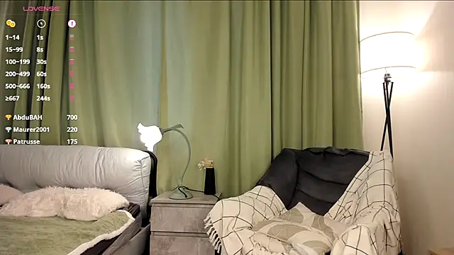 DreamyGleam live sex cam