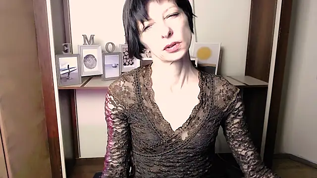 _AngeliaFlow_ live sex cam