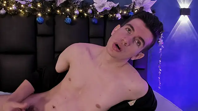 MikaelSlow live sex cam