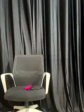 Diya_Chopra live sex cam